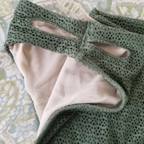 Urban Outfitters - Out From Under cutout bikini - Picture 4 of 5